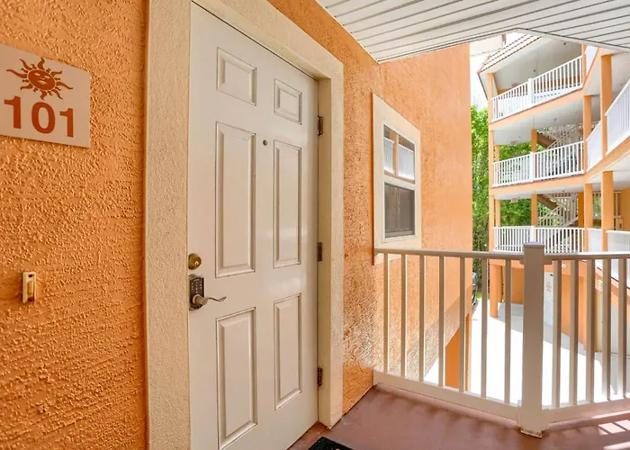 101 Casa De Playa Clearwater Beach